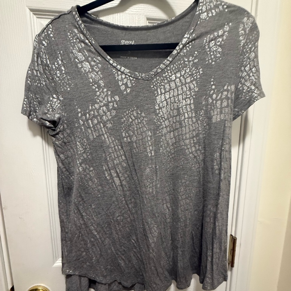 Grace and Lace Perfect Tee Silver Animal Print V-Neck Women's Top